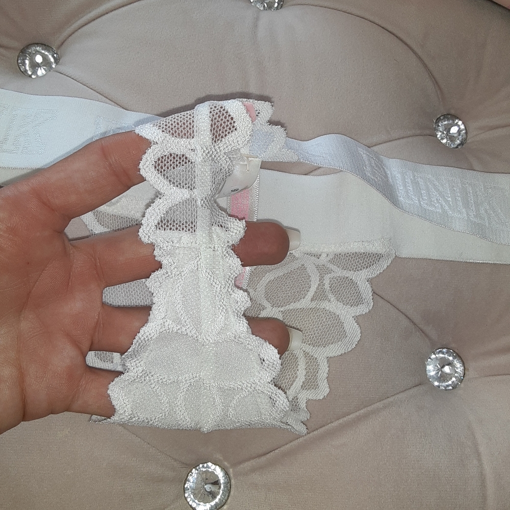 Vs Pink extra low rise thong white lace brand new - Picture 5 of 7